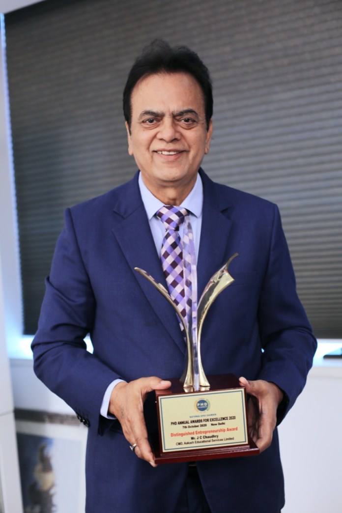 Distinguished Entrepreneurship Award 2020 - J C Chaudhry